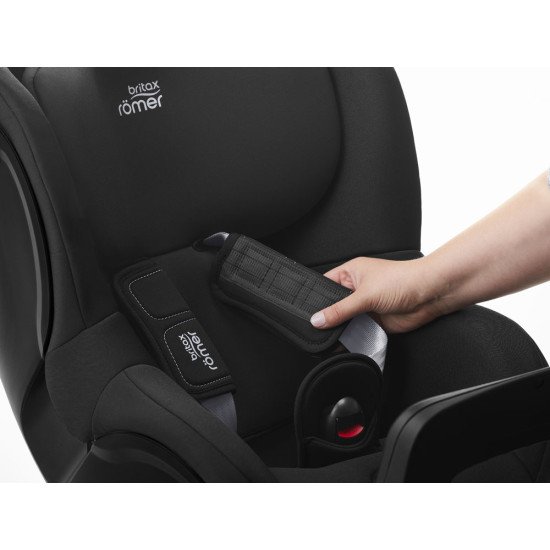 Автокресло BRITAX-ROMER DUALFIX PLUS Space Black