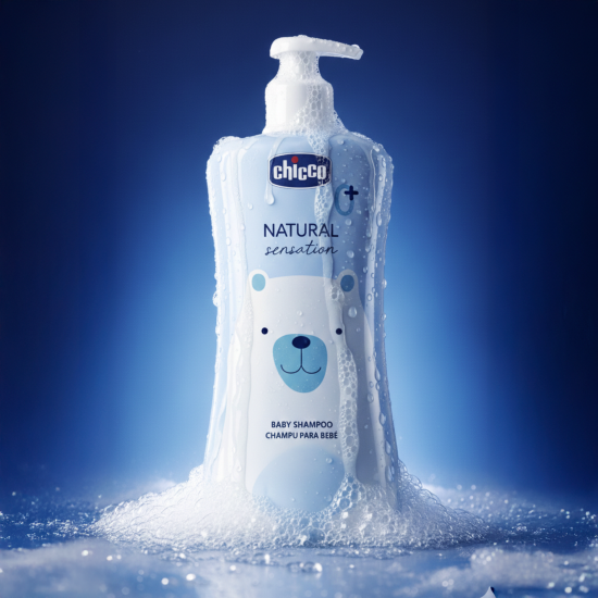 Шампунь с алоэ и маслом сладкого миндаля Chicco Natural Sensation "Без слез", 500 мл Шампунь с алоэ и маслом сладкого миндаля Chicco Natural Sensation "Без слез", 500 мл