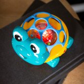 Погремушка Baby Einstein "Oball. Curious Car Neptune" Погремушка Baby Einstein "Oball. Curious Car Neptune"