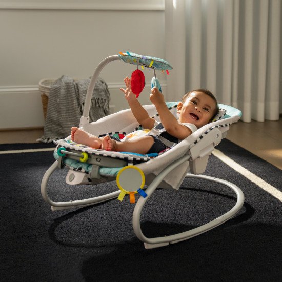 Кресло-качели 4 в 1 Baby Einstein "Kick to It"