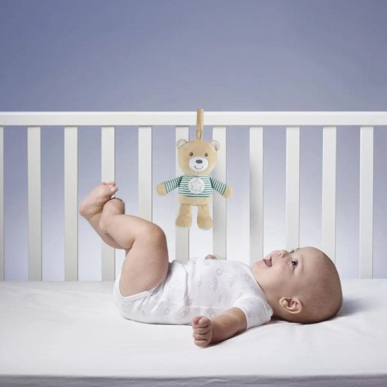 Игрушка музыкальная с ночником Chicco "Звездный медвежонок" Игрушка музыкальная с ночником Chicco "Звездный медвежонок"