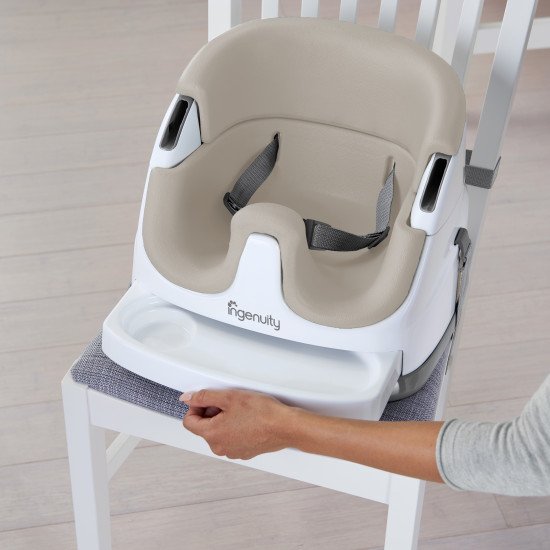 Сидіння-бустер 2 в 1 Ingenuity Baby Base