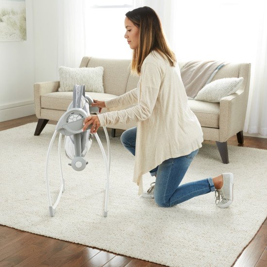 Крісло-гойдалка Ingenuity Comfort 2 Go – Cuddle Lamb