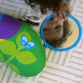 М'яка розвиваюча подушка Baby Einstein "Cal-a-Pillow" М'яка розвиваюча подушка Baby Einstein "Cal-a-Pillow"