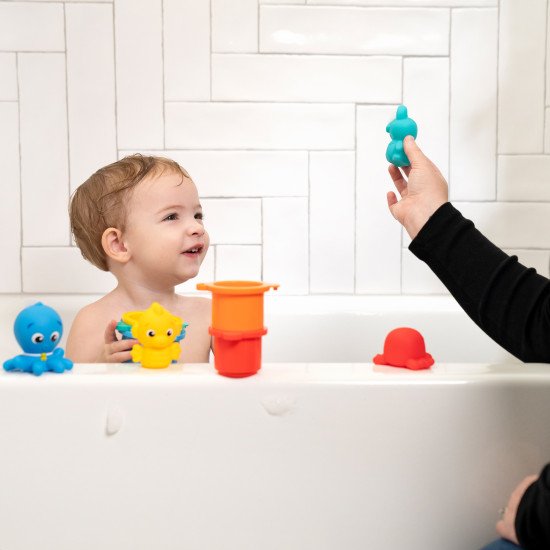 Іграшковий набір для ванни Baby Einstein "Opus Bath Pals" Іграшковий набір для ванни Baby Einstein "Opus Bath Pals"