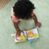 Развивающая мягкая книжка Bright Starts "Safari Buddies" Развивающая мягкая книжка Bright Starts "Safari Buddies"