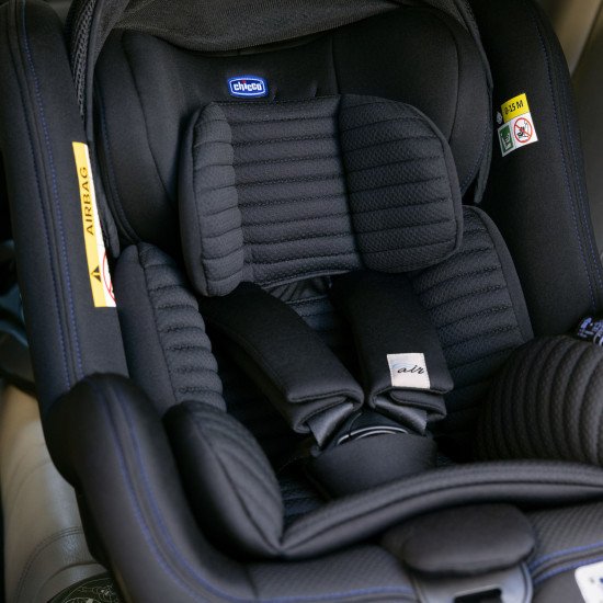 Автокрісло Chicco Seat2Fit Air i-Size (72)