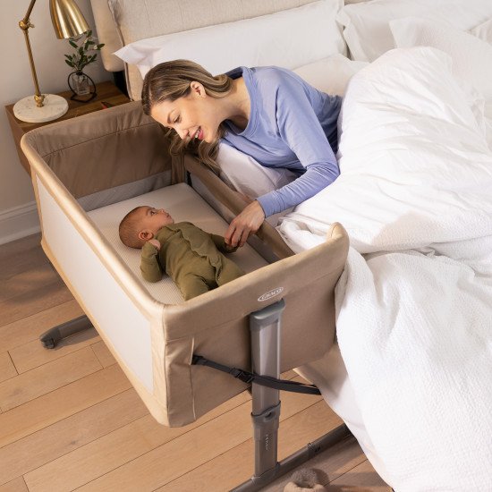 Кроватка Graco Sweet2Sleep Кроватка Graco Sweet2Sleep