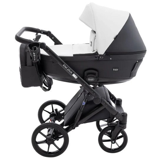 Коляска 2 в 1 Bair Kiwi Plus ECO BKP-51/15 белый / черный