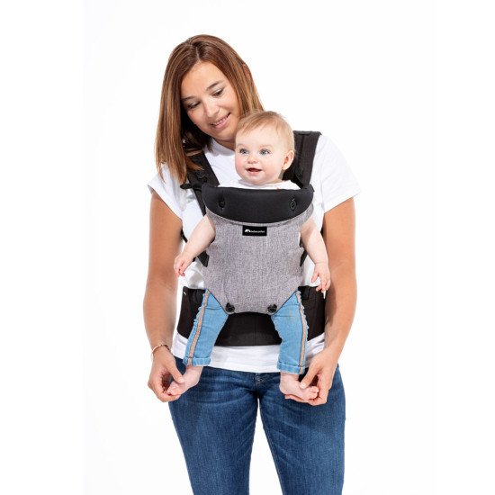 Сумка-переноска BEBE CONFORT Go 4 Black Chic Сумка-переноска BEBE CONFORT Go 4 Black Chic